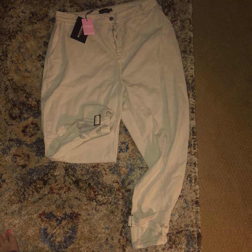PRETTY LITTLE THING!!!!! NEVER WORN TAG STILL ON